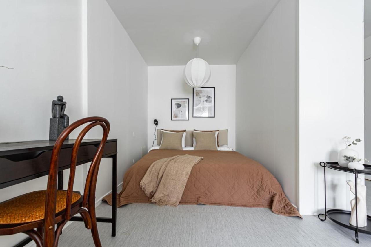 Low-Cost Stay In Sofo, Construction Work Stockholm Exterior photo